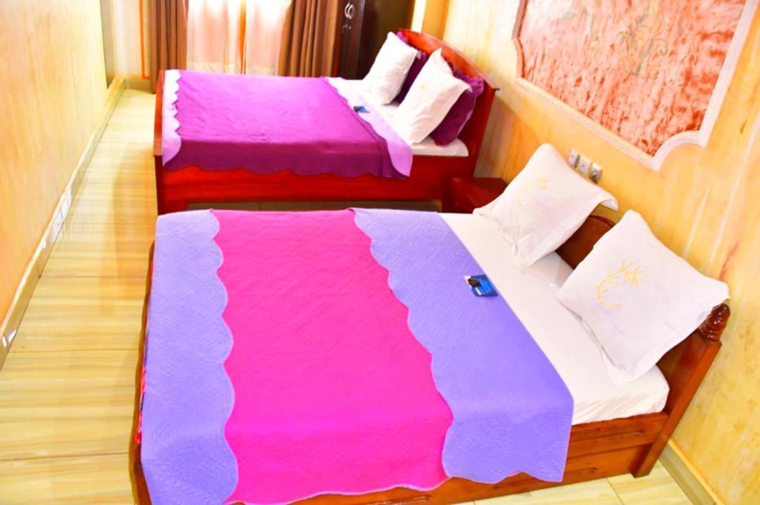 Hotel Restaurant Constellation Tchang المظهر الخارجي الصورة