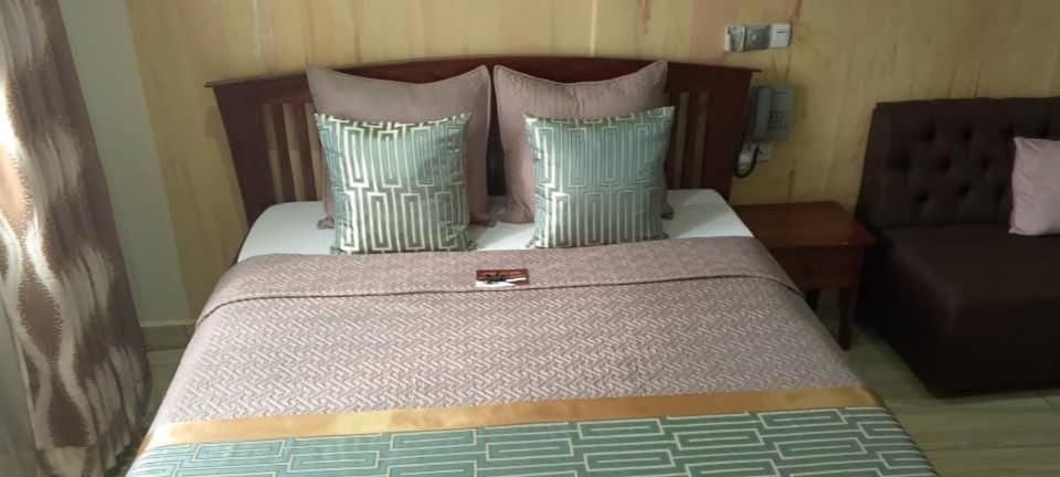 Hotel Restaurant Constellation Tchang المظهر الخارجي الصورة